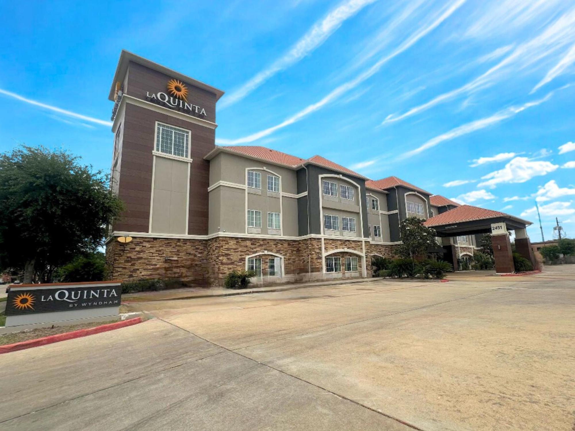 מלון La Quinta By Wyndham Houston Energy Corridor מראה חיצוני תמונה